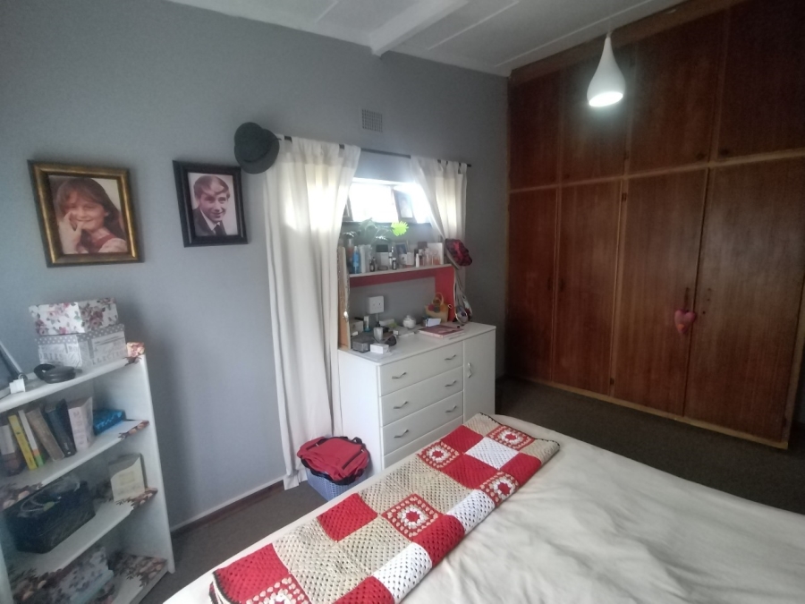 4 Bedroom Property for Sale in Humansdorp Eastern Cape